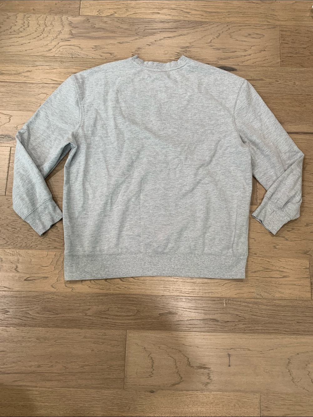 Disney Gray Crewneck Sweatshirt with Colorful Pluto Graphic Size XL - Picture 14 of 14